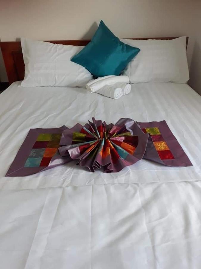Bobe Homestay Hội An Extérieur photo
